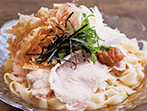うめ～豚うどん